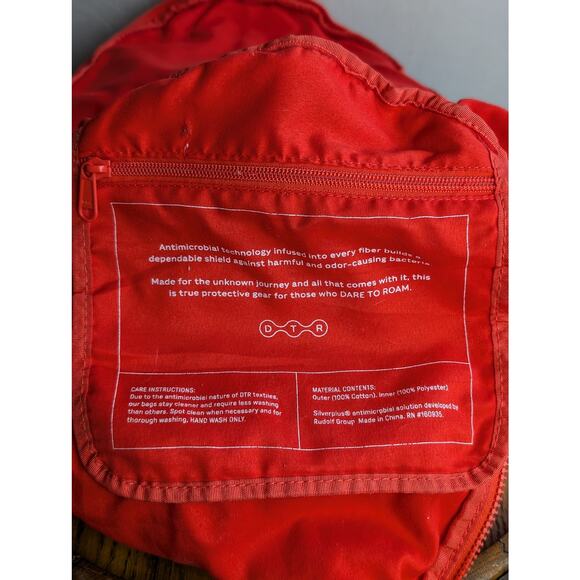 Dare to Roam Orange Back Pack Canvas - Picture 7 of 14